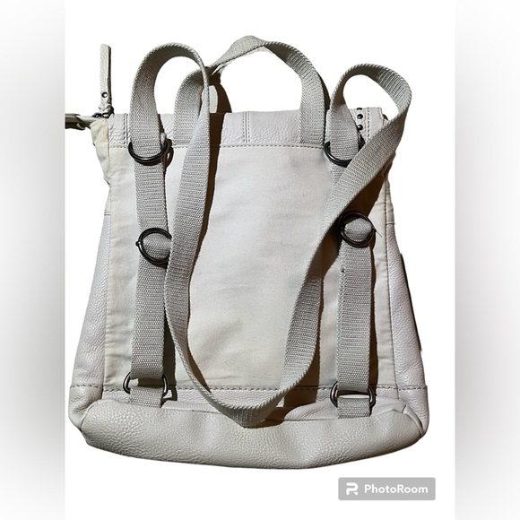 THE SAK convertible book bag, over the shoulder bag and hand bag.NWOT. - Picture 3 of 6